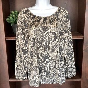 Banana Republic beautiful black and cream paisley blouse size small